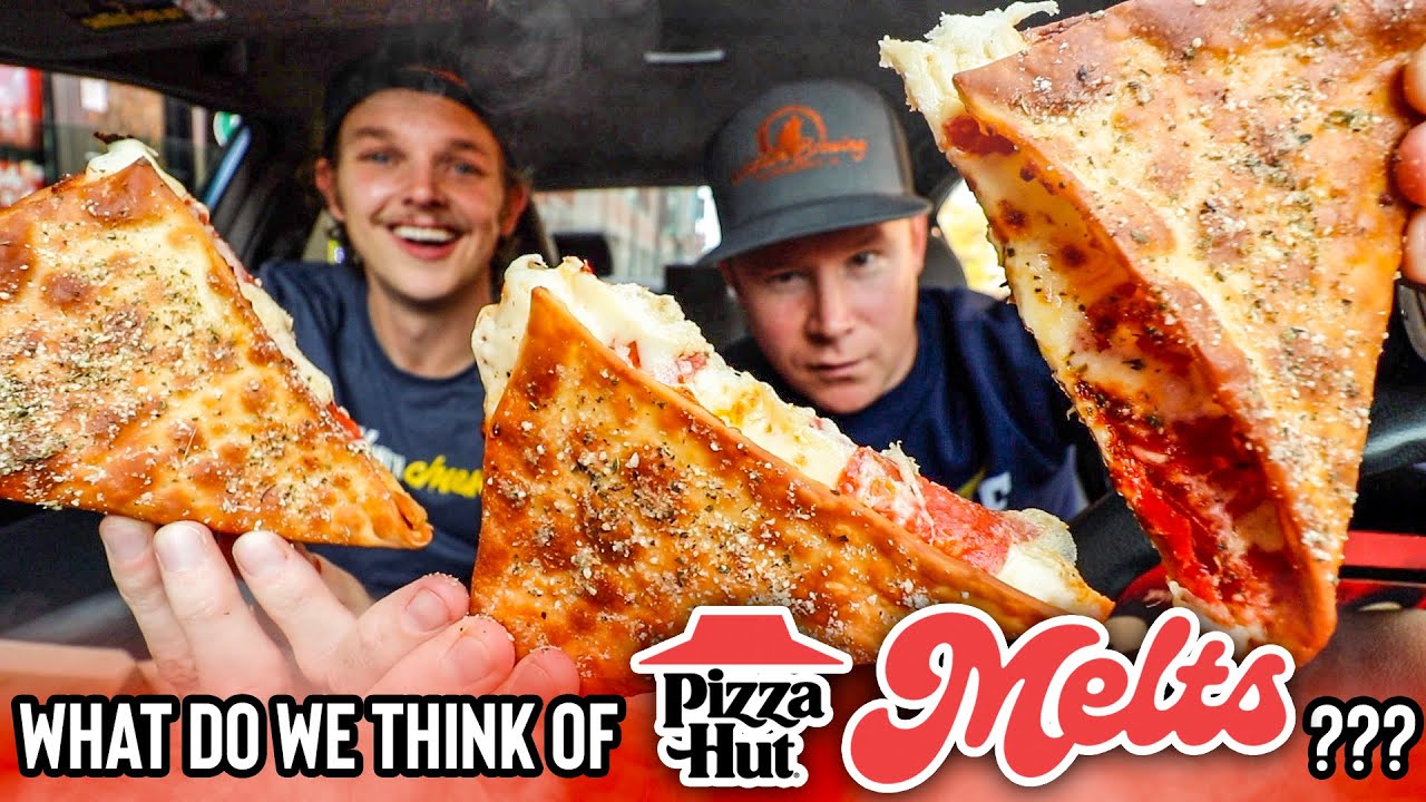 Our honest thoughts of Pizza Hut's *NEW* $7 "Melts" Copycat of Papa John's $6 Papadia